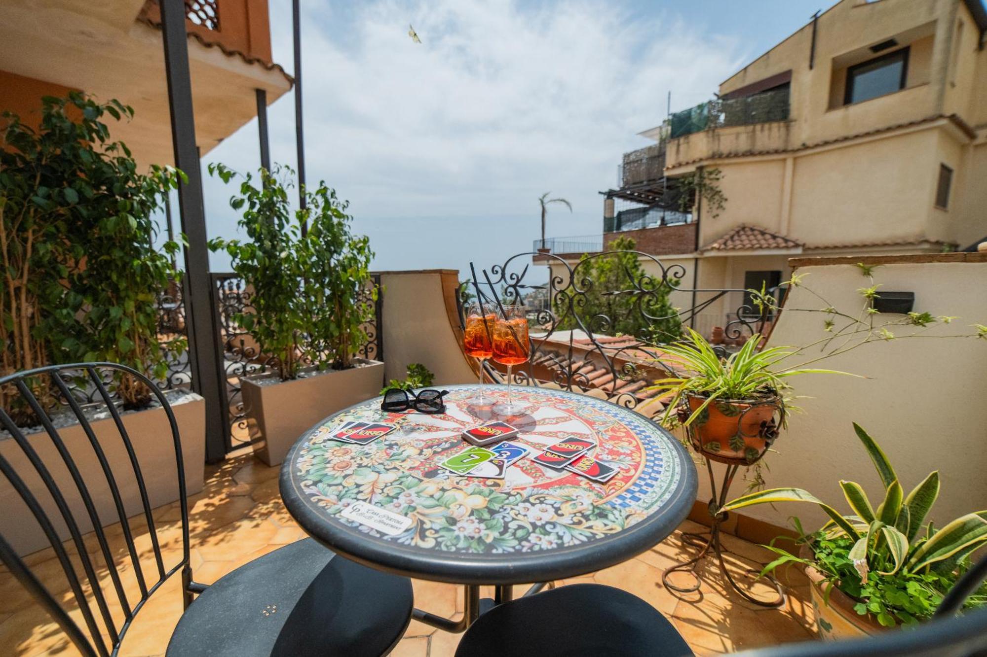 Casa Pertosa Panzió Taormina Kültér fotó